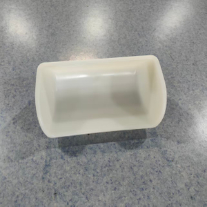 HDPE Elevator Bucket: Reliable Bulk Material Transport Solution 186X114X102 CC7X4