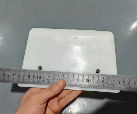 ‌‌Nylon Elevator Bucket – Heavy-Duty Conveying Solution for Global Industries D8x5N