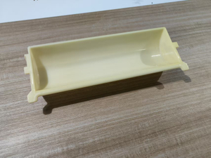 ‌‌Nylon Elevator Bucket – Durable Farm Tool for Grain Handling DL4013N