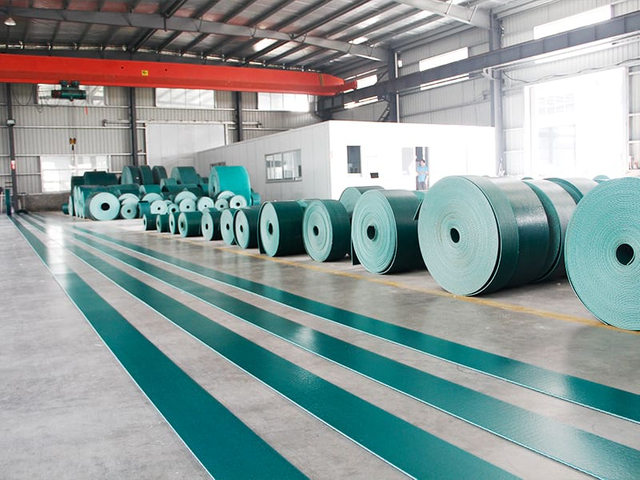 conveyor belt manufacturer